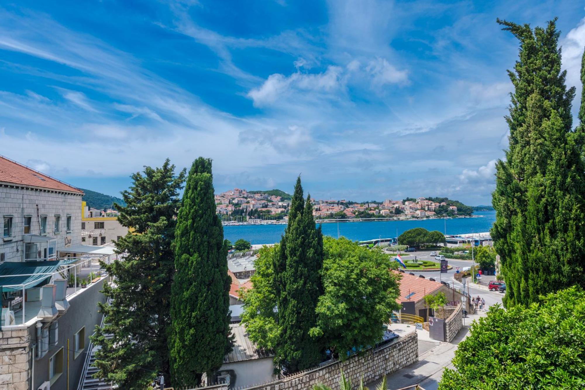 Apartment One , Sea View , Free Parking Ντουμπρόβνικ Εξωτερικό φωτογραφία